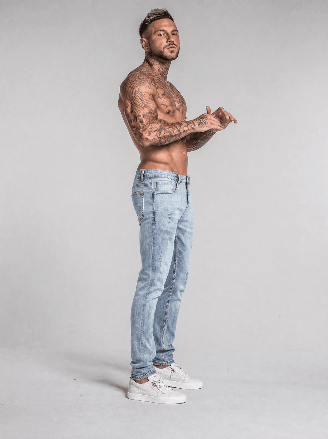 The Adrian Jeans - Light Blue