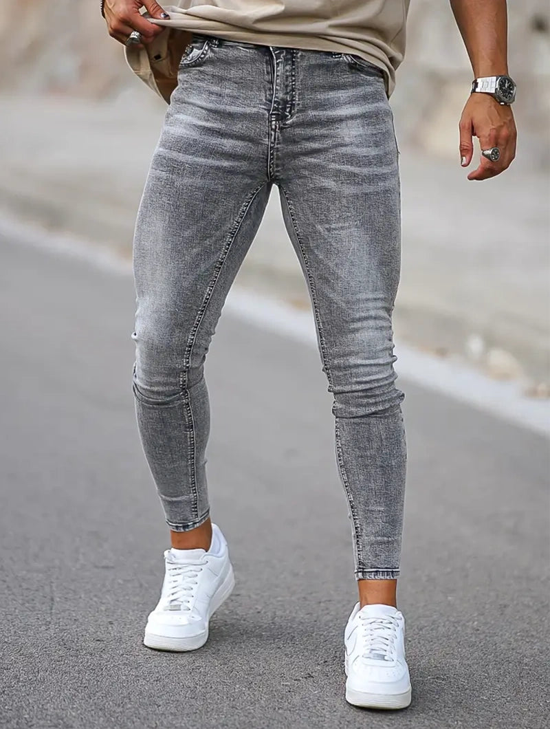 The Amano Jeans - Light Grey