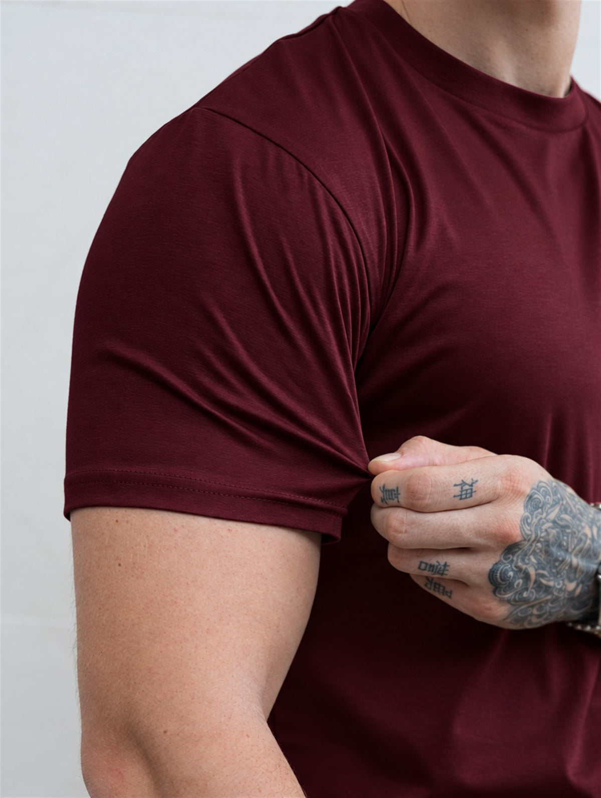 Evano T-Shirt - Burgundy