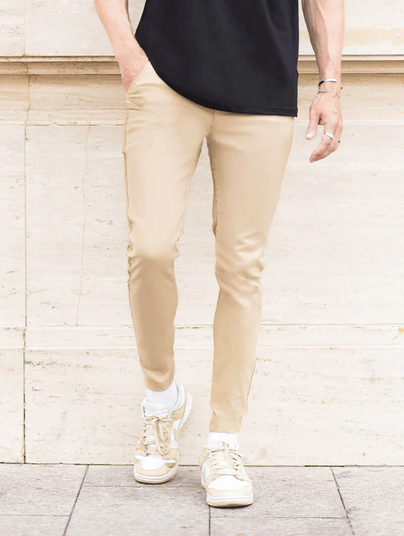 Smart Fit Set | Noa Pants Khaki + Aleano Black T-Shirt