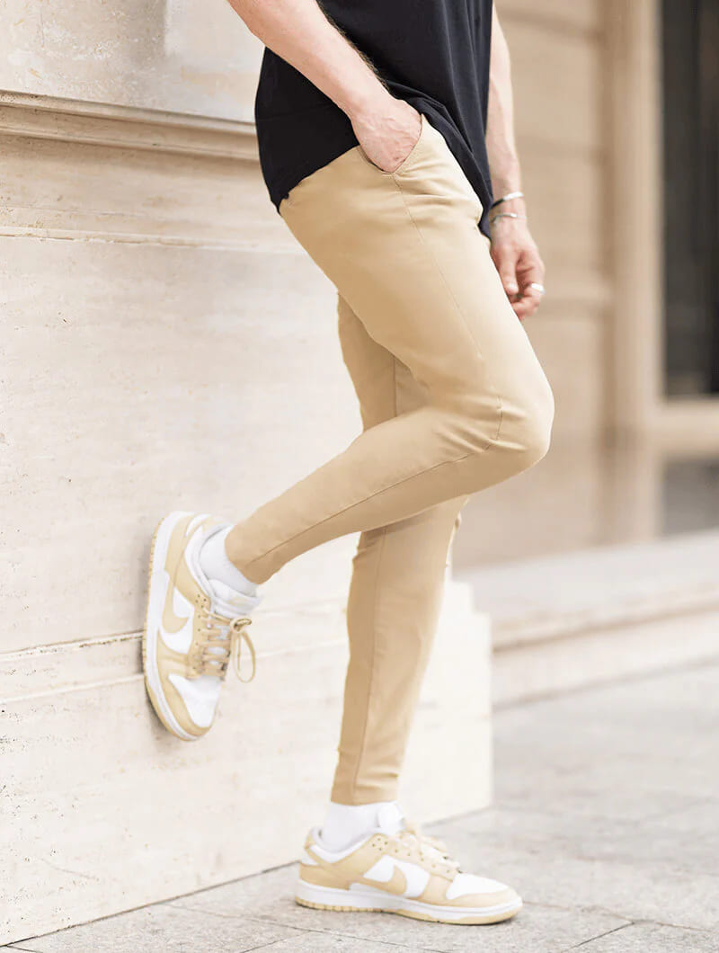 Smart Fit Set | Noa Pants Khaki + Aleano Black T-Shirt