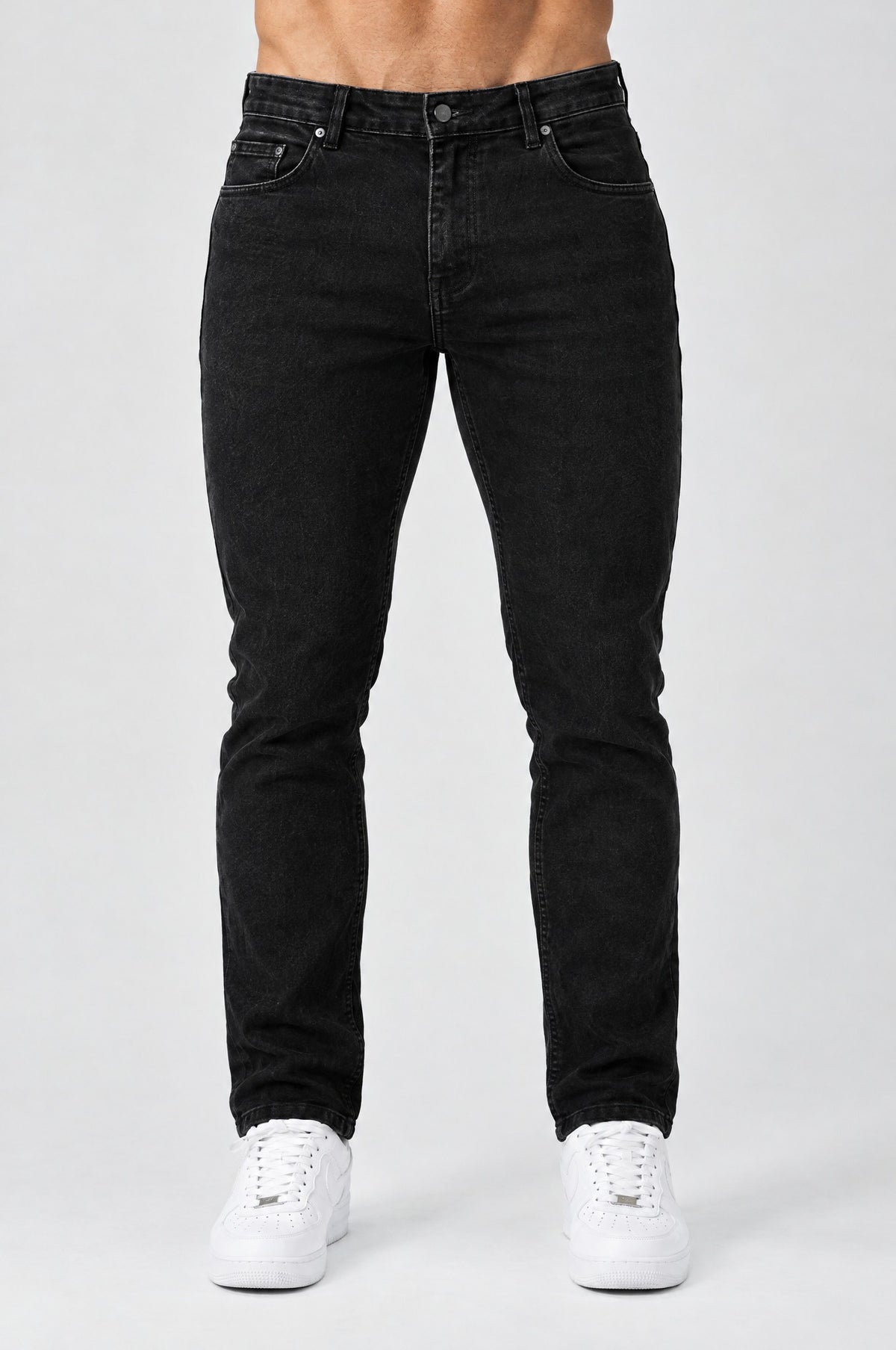 The Mateo Jeans - Black – regular straight fit, front view