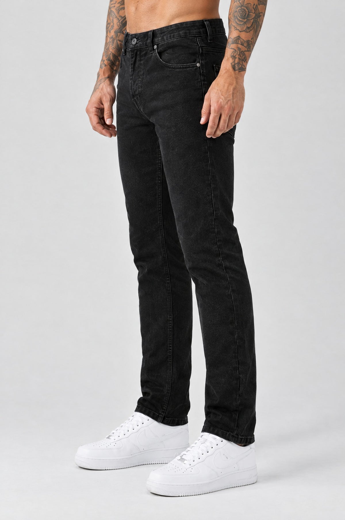 The Mateo Jeans - Black – regular straight fit, side view, regular straight leg