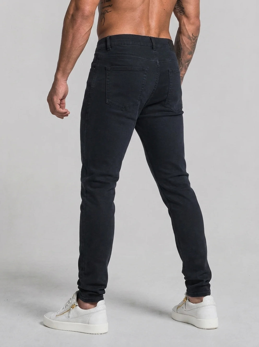 The Mateo Jeans - Black