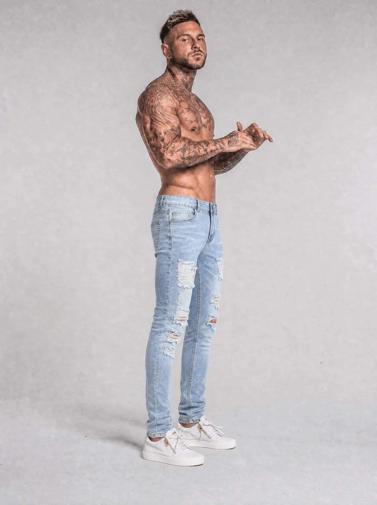 The Orlando Jeans - Ripped Light Blue