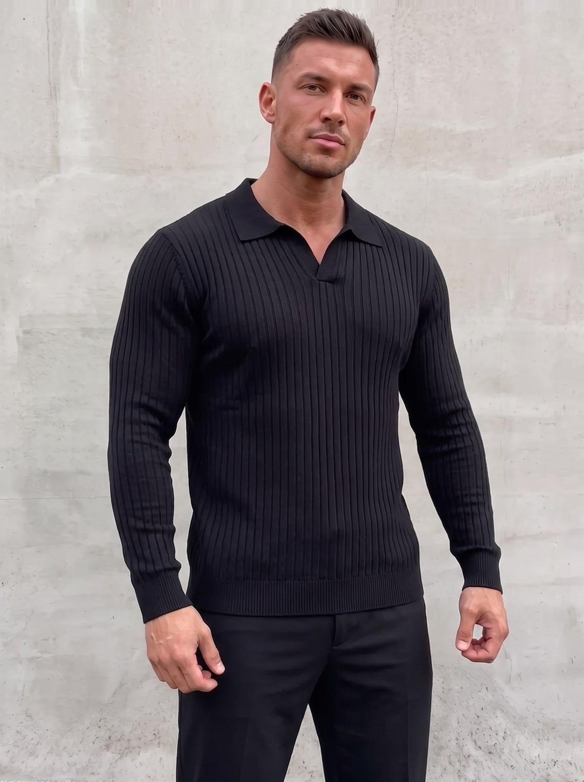 Vileno Knit Polo - Black - front view