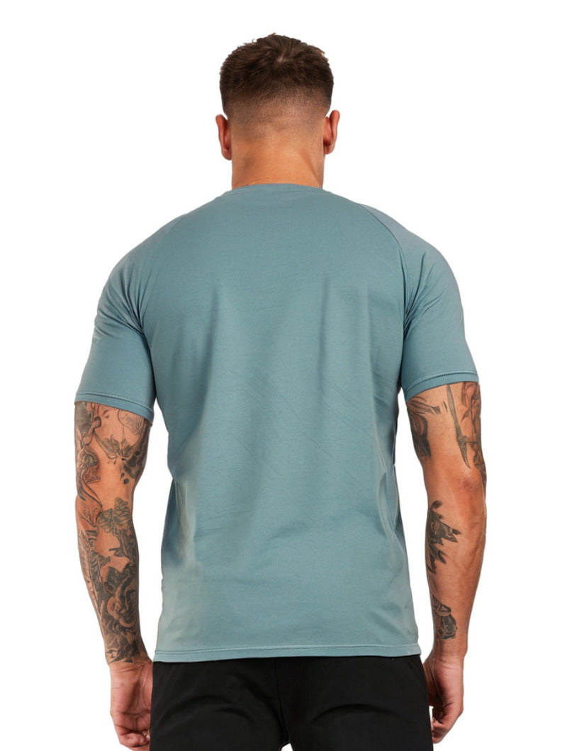 Man wearing a Balinaro Aleano fit green t-shirt for men on a white background