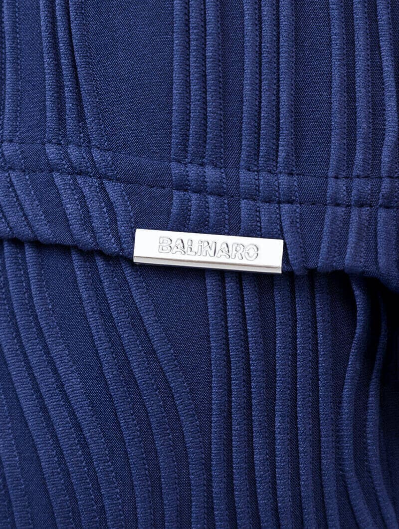 Close-up of  Balinaro Rio shirt in ocean blue
